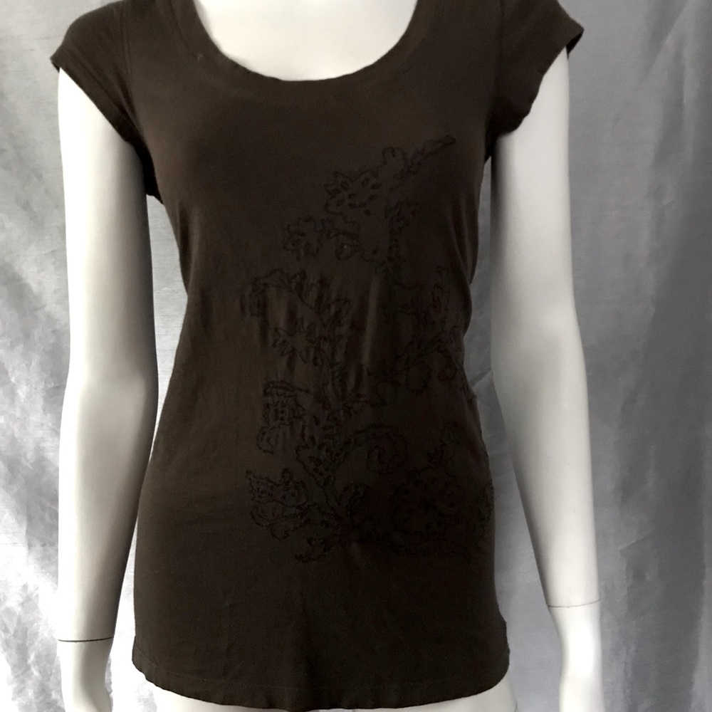 THEORY | Olive Embroidered Knit Top Tee